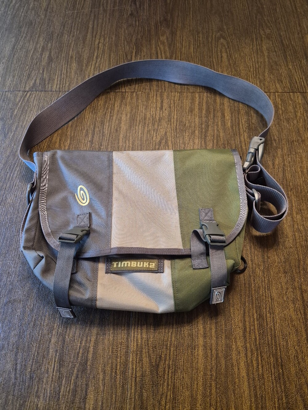 Timbuk2 Classic Tri-Colour Medium Cordura Messenger Bag, Waterproof, NOSWOT